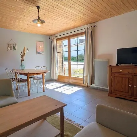 La Petite Grange 5 Km From The Sea Tatil Evi *