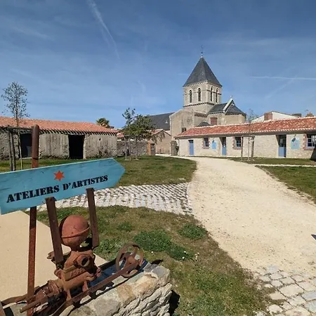 La Petite Grange 5 Km From The Sea بيت للعطل *