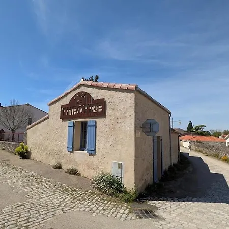 La Petite Grange 5 Km From The Sea